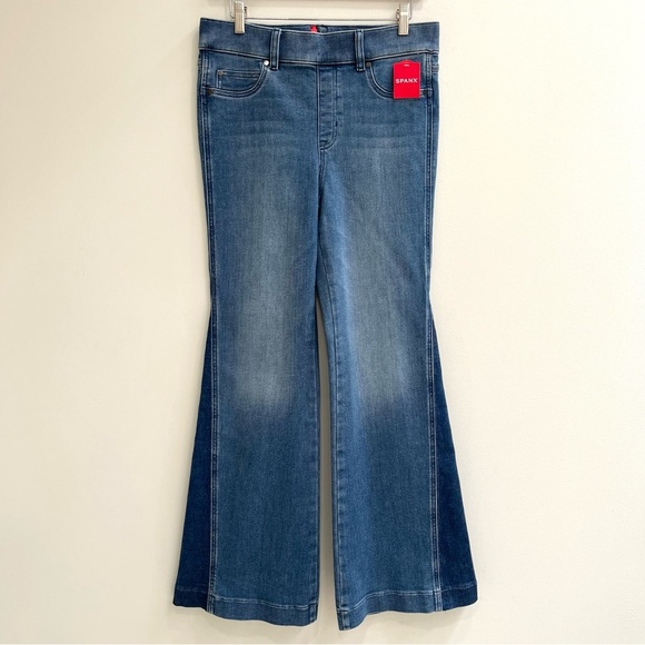 SPANX Flare Jeans Mixed Wash High Waisted Pull One Stretch Size Medium - Picture 2 of 14